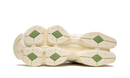 New Balance 9060: Ladrillos y madera