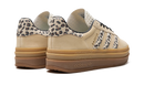 Adidas Gazelle Bold con rayas de guepardo
