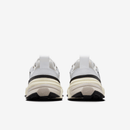 Nike V2K Run Summit Blanco y Plata Metalizado