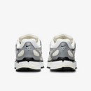Nike P-6000 Leche de Coco Blanco Plata Metálica