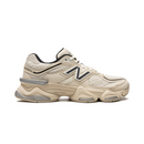 New Balance 9060 Gris paloma, negro y plateado metalizado