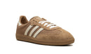 Adidas Samba de cartón