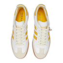 Adidas Samba «OG» en blanco deportivo y blanco intenso con detalles dorados llamativos