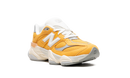 New Balance 9060 Amarillo Beige