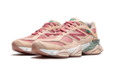 New Balance 9060 Penny Cookie Rosa