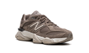 New Balance 9060 Marrón seta
