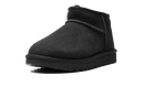 UGG CLASSICS ULTRA MINI WMNS "Triple Black"