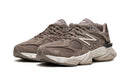 New Balance 9060 Marrón seta