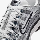 Nike P-6000 Plata Metálica