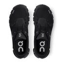 On Running Cloud 5, totalmente en negro (mujer)