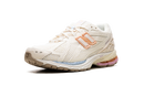 New Balance 1906R "Pink Sugar"