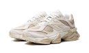 New Balance 9060 Beige y blanco