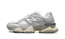New Balance 9060 Gris claro y blanco