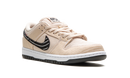 Nike SB Dunk Low Blanco y Negro 'Jiu-Jitsu'