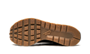 Nike Vaporwaffle Sacai Black Gum